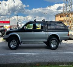 Auto - Mitsubishi l200 2.5 tdi 4wd dc pick-up gls