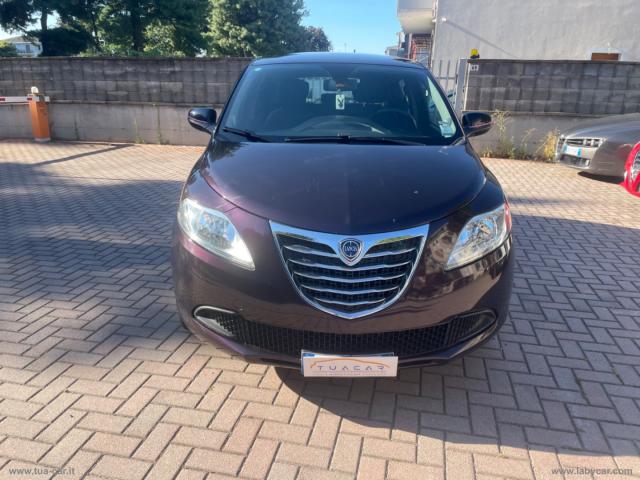 Auto - Lancia ypsilon 1.2 69 cv 5p. gpl ecochic s md