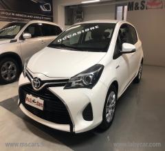 Auto - Toyota yaris 1.5 hybrid 5p. active