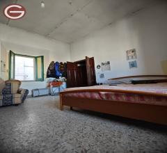 Appartamenti in Vendita - Appartamento in vendita a taurianova centrale