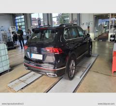 Auto - Volkswagen tiguan 2.0tdi dsg r-line