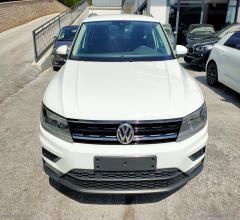 Auto - Volkswagen tiguan 2.0 tdi dsg 4motion business bmt