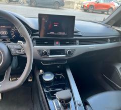 Auto - Audi rs 4 avant