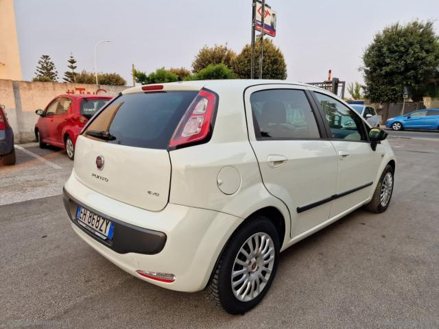 Auto - Fiat punto evo 1.3 mjt 95 cv 5p. autocarro