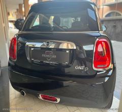 Auto - Mini one d allestimeno hype