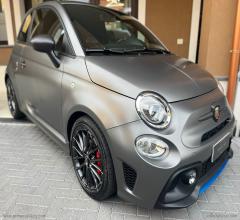 Auto - Abarth f595 1.4 turbo t-jet 165 cv