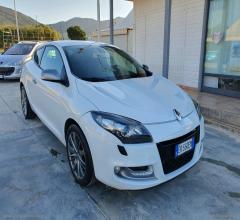 Auto - Renault mÃ©gane coupÃ© 1.5 dci 110 cv s&s gt line