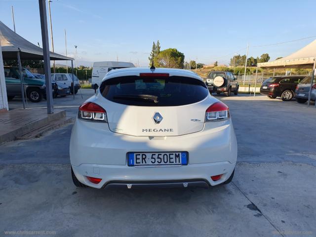 Auto - Renault mÃ©gane coupÃ© 1.5 dci 110 cv s&s gt line