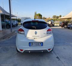 Auto - Renault mÃ©gane coupÃ© 1.5 dci 110 cv s&s gt line