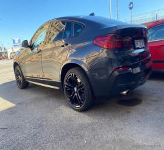 Auto - Bmw x4 xdrive20d business advantage