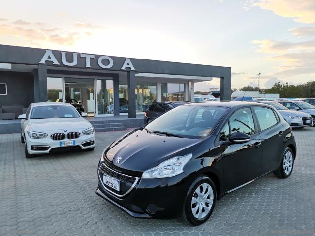 Peugeot 208 1.2 vti 82 cv 5p. active