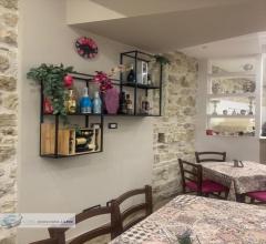 Appartamenti in Vendita - Attività commerciale in vendita a prizzi centro storico
