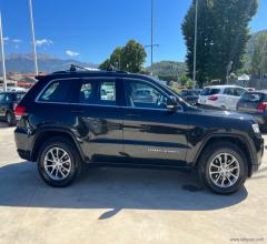 Auto - Jeep gr. cherokee 3.0 v6 crd mjt ii laredo