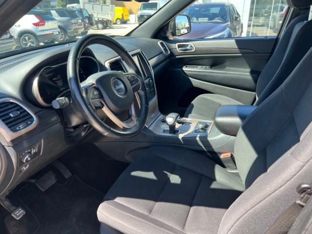Auto - Jeep gr. cherokee 3.0 v6 crd mjt ii laredo