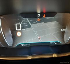 Auto - Peugeot 3008 bluehdi 130 s&s eat8 business