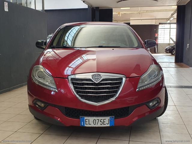 Auto - Lancia delta 1.6 mjt