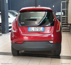 Auto - Lancia delta 1.6 mjt