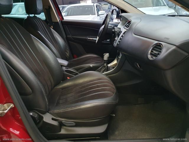 Auto - Lancia delta 1.6 mjt