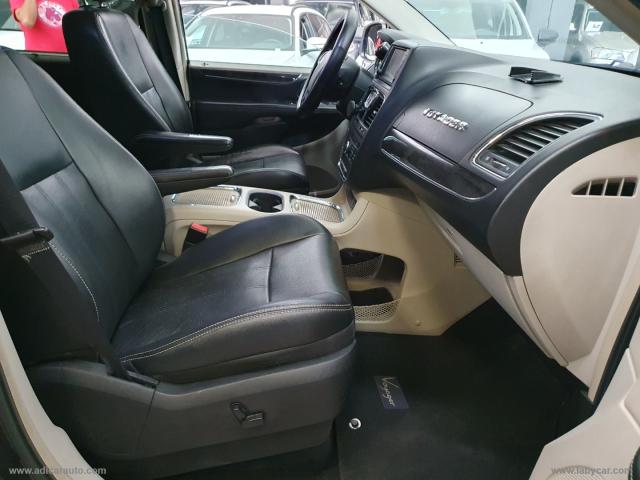 Auto - Lancia voyager 2.8 turbodiesel 163 cv