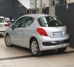 Auto - Peugeot 207 1.6 hdi 90 cv 3p.