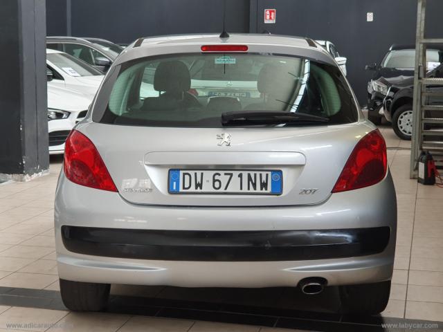 Auto - Peugeot 207 1.6 hdi 90 cv 3p.