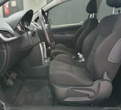 Auto - Peugeot 207 1.6 hdi 90 cv 3p.