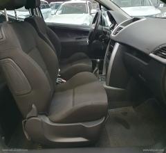 Auto - Peugeot 207 1.6 hdi 90 cv 3p.