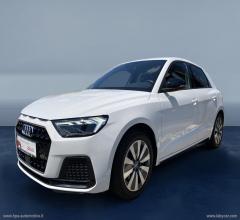 Audi a1 sportback 30 116cv tfsi identity black full led