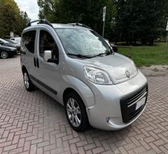 Auto - Fiat qubo 1.3 mjt 75 cv trekking
