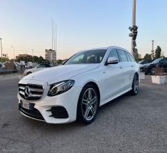 Auto - Mercedes-benz e 220 d s.w. auto premium