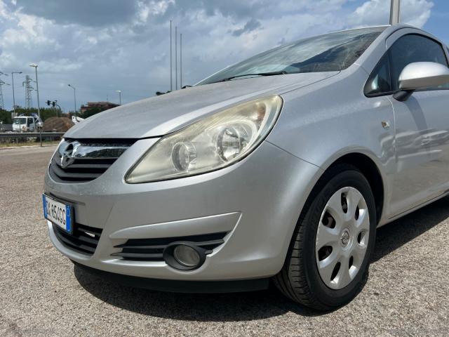 Auto - Opel corsa 1.2 3p. sport