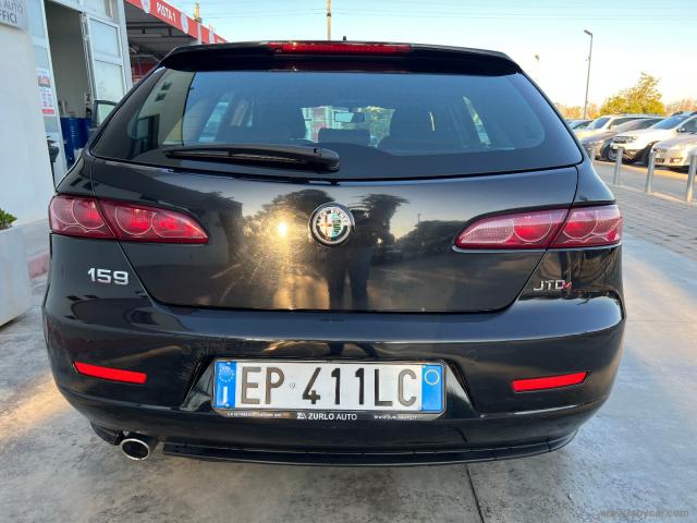 Auto - Alfa romeo 159 2.0 jtdm 136 cv sw super *navigatore