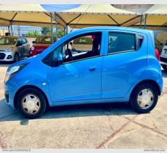 Auto - Chevrolet spark 1.0 lt
