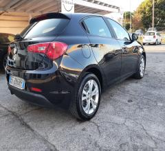 Auto - Alfa romeo giulietta 1.6 jtdm-2 105 cv progression