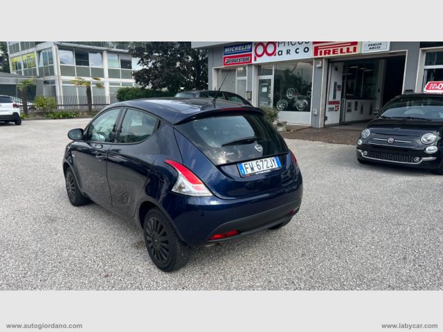 Auto - Lancia ypsilon 1.2 69 cv 5p. elefantino blu