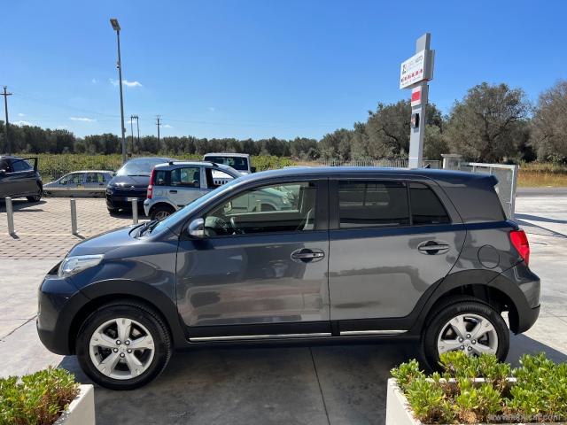 Auto - Toyota urban cruiser 1.4 d-4d awd lounge x