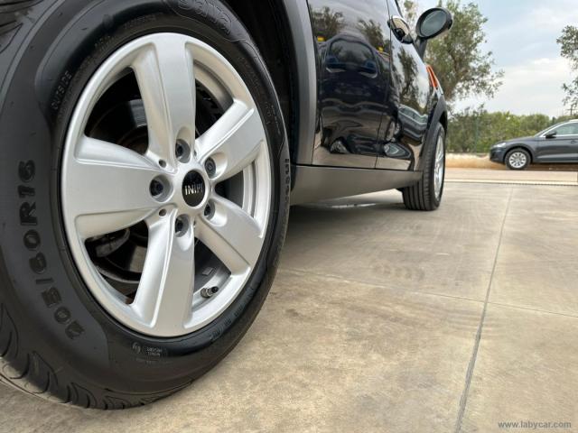 Auto - Mini mini cooper d business countryman