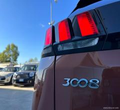 Auto - Peugeot 3008 bluehdi 120 s&s eat6 allure