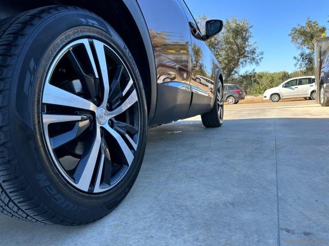 Auto - Peugeot 3008 bluehdi 120 s&s eat6 allure