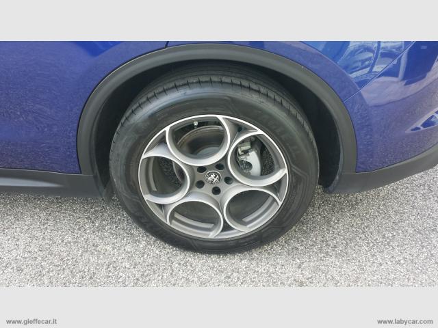 Auto - Alfa romeo stelvio 2.2t.diesel 190cv at8 rwd sprint