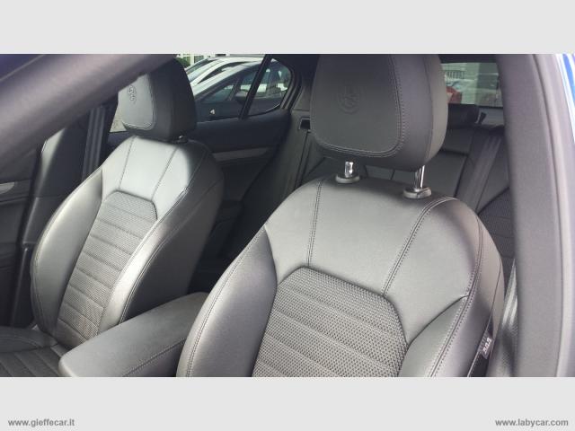 Auto - Alfa romeo stelvio 2.2t.diesel 190cv at8 rwd sprint