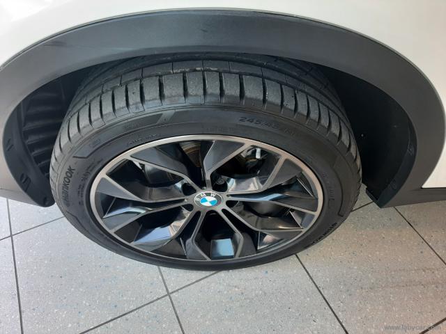 Auto - Bmw x4 xdrive20d xline