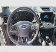 Auto - Ford c-max 1.5 tdci 120 cv s&s business