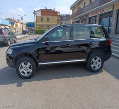 Auto - Volkswagen touareg 2.5 r5 tdi