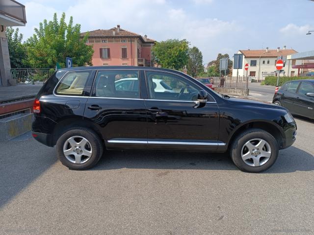 Auto - Volkswagen touareg 2.5 r5 tdi