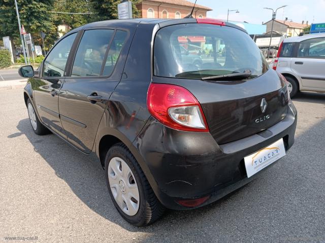 Auto - Renault clio 1.2 5p. confort