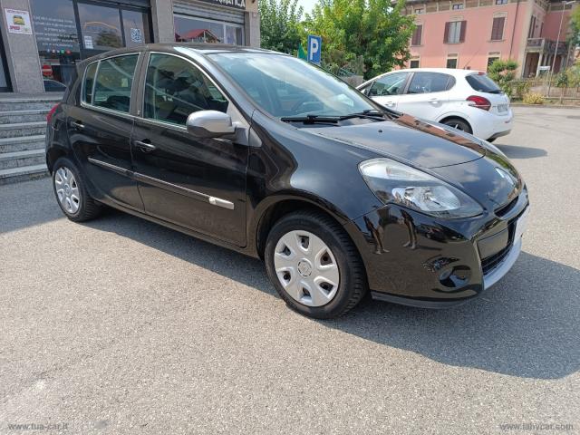 Auto - Renault clio 1.2 5p. confort