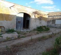 Appartamenti in Vendita - Casa indipendente in vendita a misiliscemi rilievo