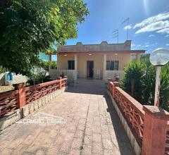 Appartamenti in Vendita - Villa in vendita a taranto solito-corvisea