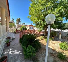 Appartamenti in Vendita - Villa in vendita a taranto solito-corvisea
